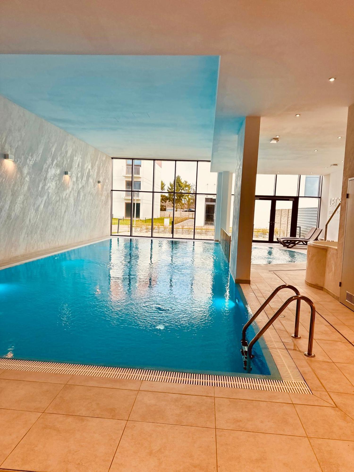 Apartment Elegance W Let's Sea Basen&spa *