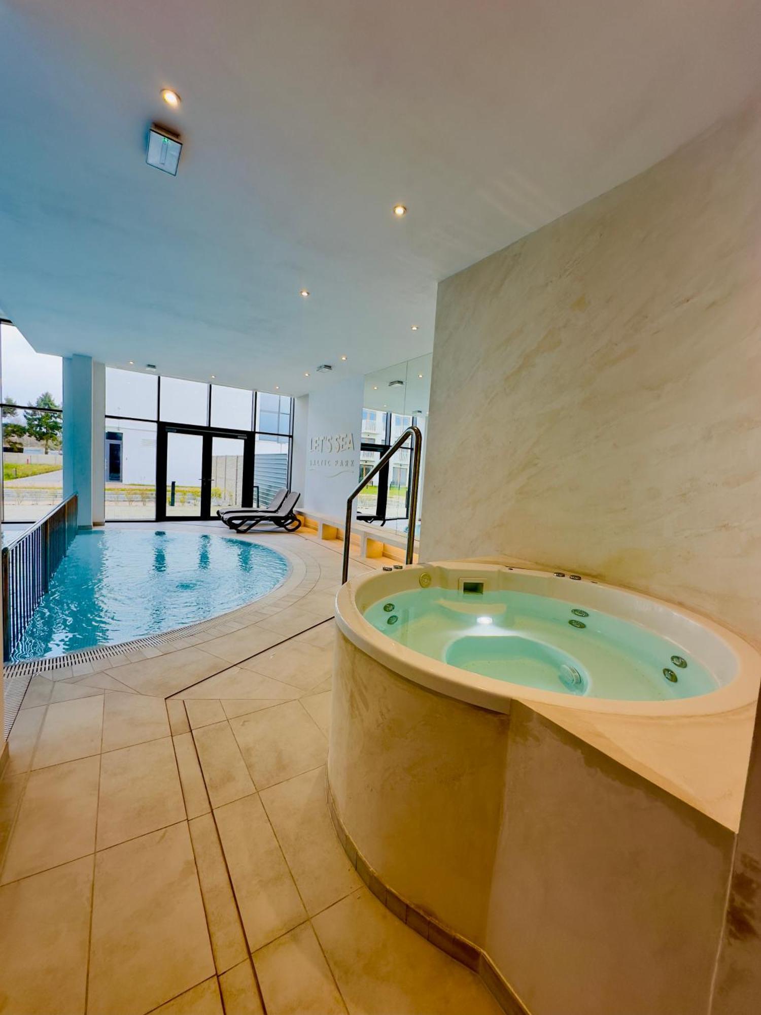 Elegance W Let's Sea Basen&spa